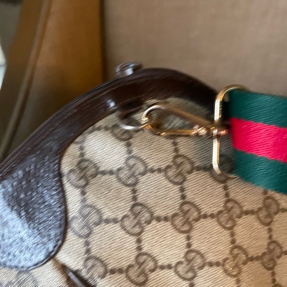 Authenticc Gucci vintage web sherry line crossbodydy bag 904.02.047 (C20001) - Picture 12 of 16